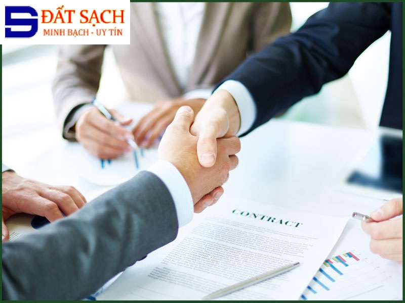 Đặt cọc mua nhà đất: 7 điều phải biết khi ký cọc nhà đất